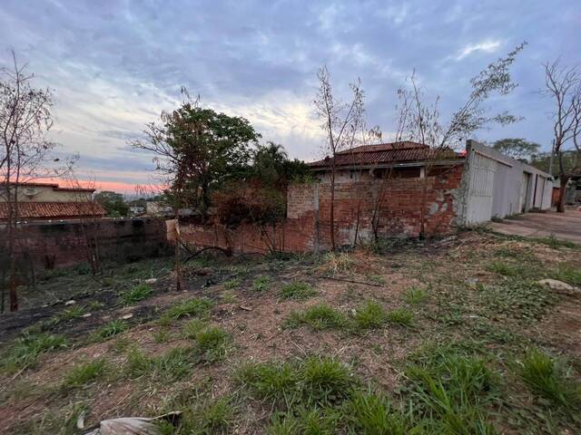 Terreno para Venda em Goiânia - 4