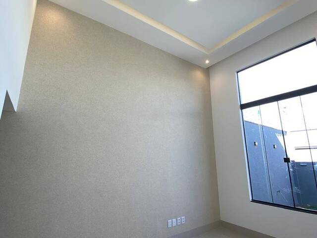 Casa para Venda em Senador Canedo - 5