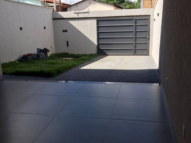 Casa para Venda em Goiânia - 3
