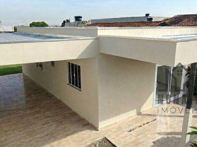 Casa para Venda em Aparecida de Goiânia - 2