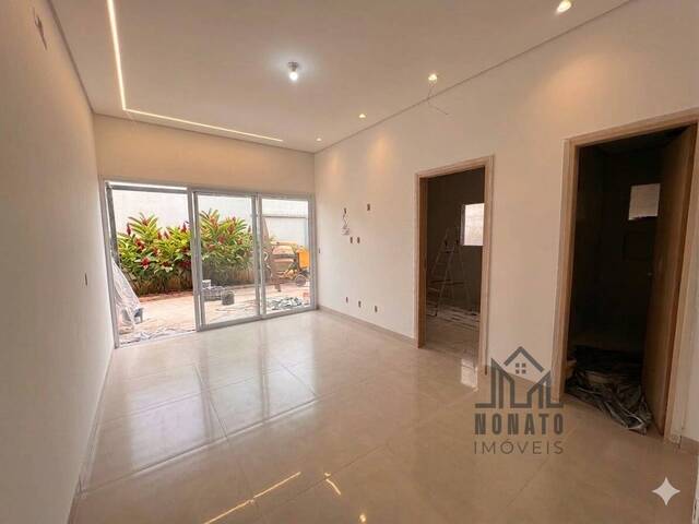 Casa para Venda em Aparecida de Goiânia - 5