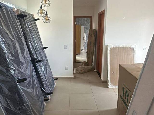 Apartamento para Venda em Aparecida de Goiânia - 5