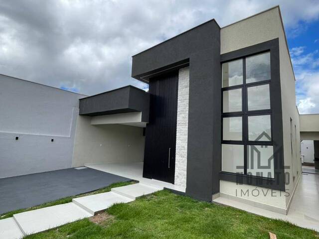 #2966 - Casa para Venda em Aparecida de Goiânia - GO