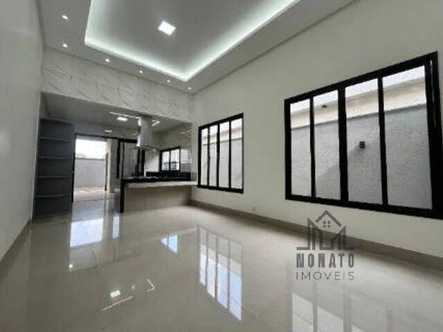 Casa para Venda em Aparecida de Goiânia - 5