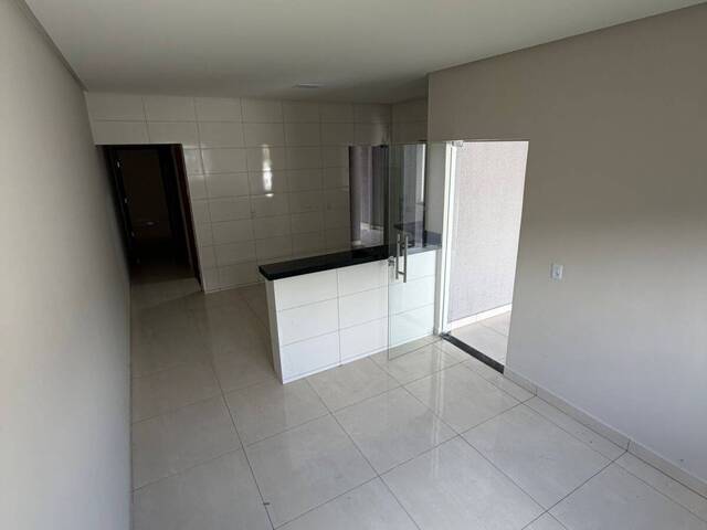 Casa para Venda em Senador Canedo - 3