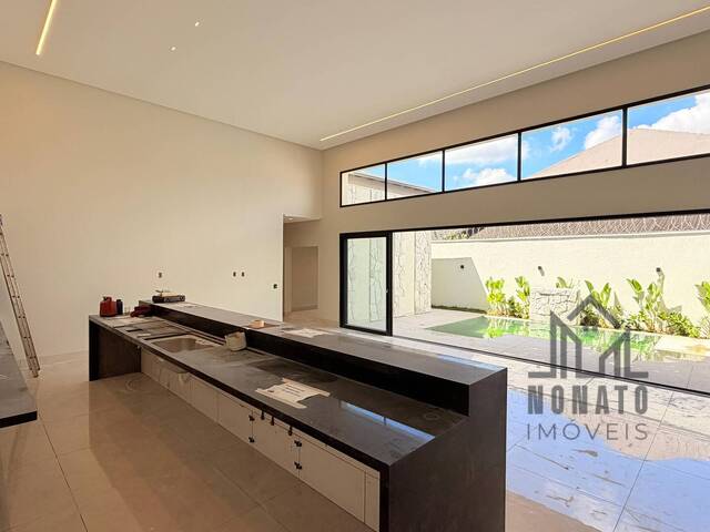 Casa para Venda em Goiânia - 2