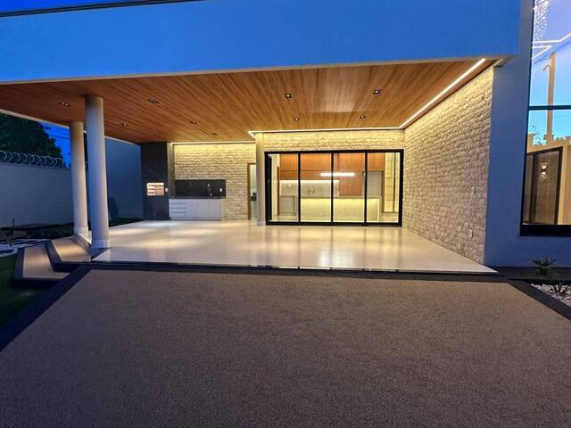 Casa para Venda em Goiânia - 5