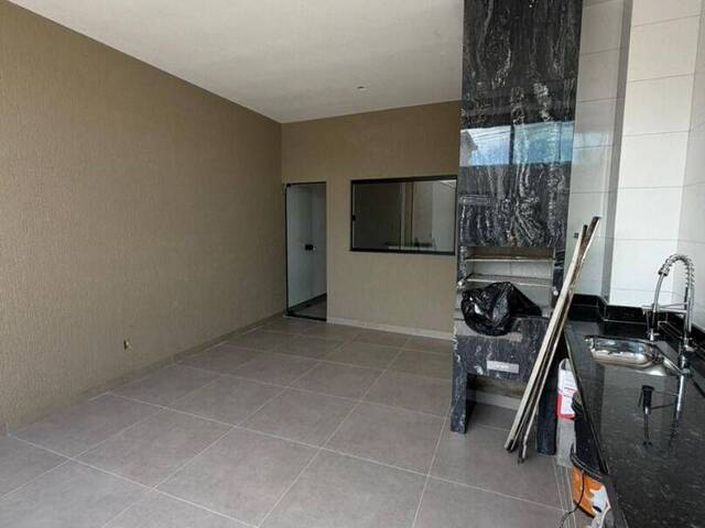 Casa para Venda em Goiânia - 5