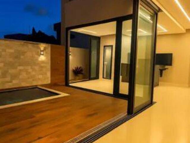 Casa para Venda em Senador Canedo - 5