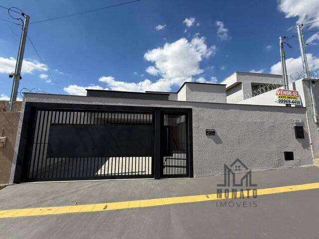 Casa para Venda em Goiânia - 3