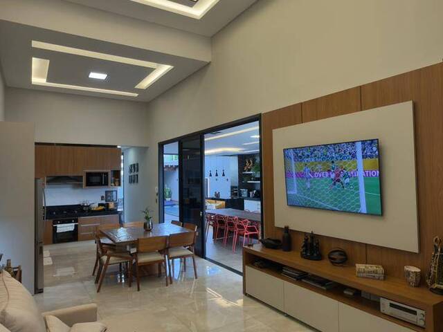 Casa para Venda em Goiânia - 4