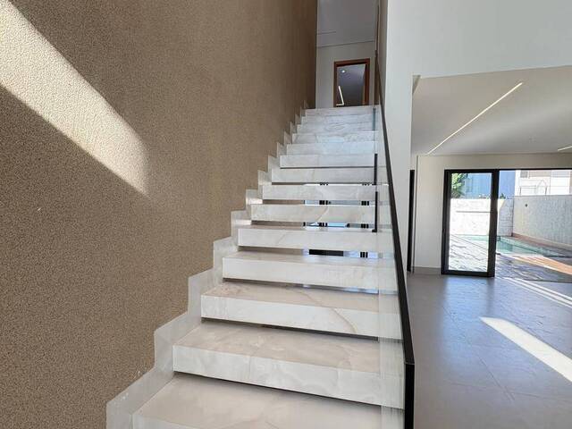 Casa para Venda em Goiânia - 3