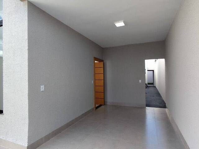 Casa para Venda em Goiânia - 2