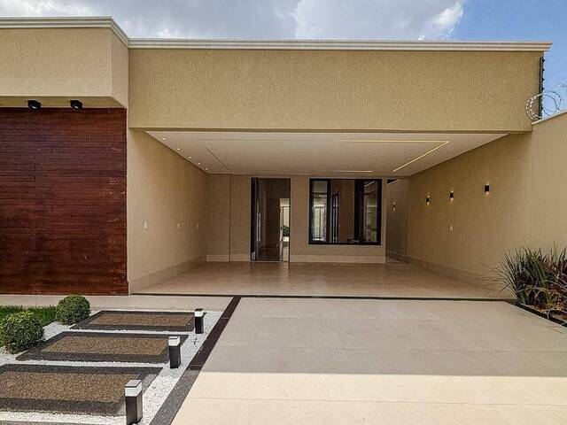 Casa para Venda em Goiânia - 2
