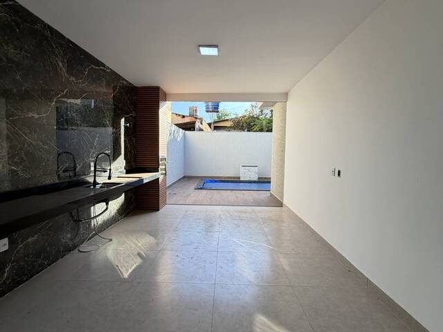 Casa para Venda em Goiânia - 5
