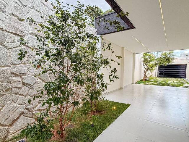 Casa para Venda em Goiânia - 3