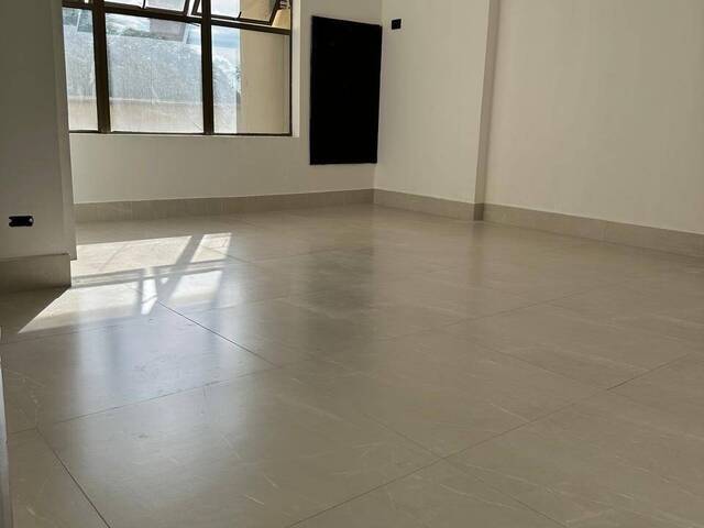 Sala para Venda em Goiânia - 5