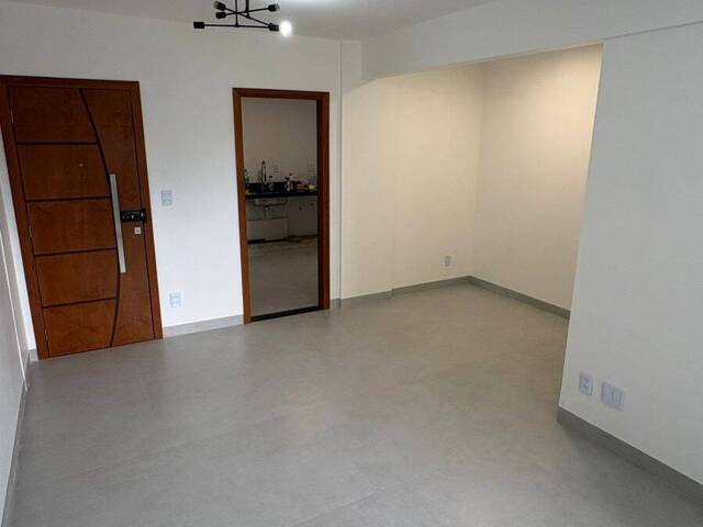 Apartamento para Venda em Goiânia - 4