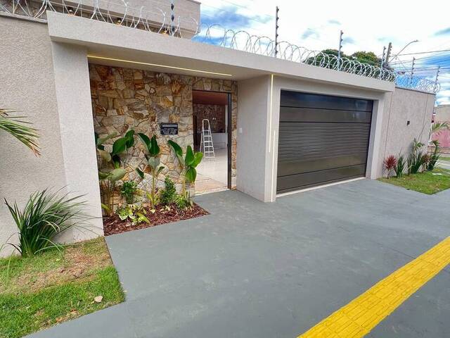 Casa para Venda em Goiânia - 2