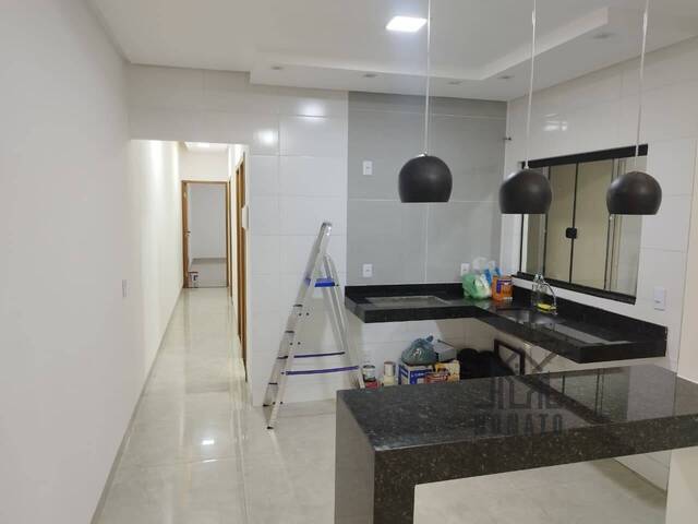Casa para Venda em Goiânia - 3