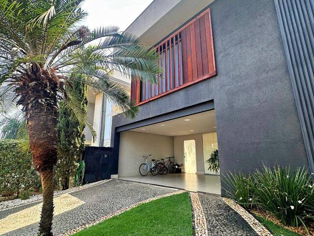 Casa para Venda em Goiânia - 4