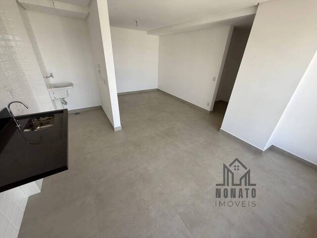 Apartamento para Venda em Goiânia - 3