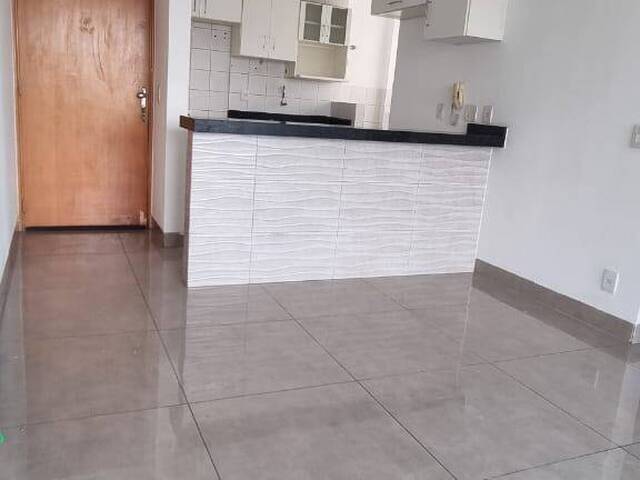 Apartamento para Venda em Goiânia - 2