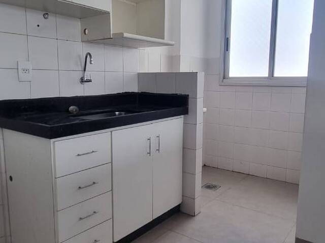 Apartamento para Venda em Goiânia - 4
