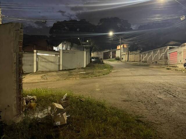 Terreno para Venda em Goiânia - 4