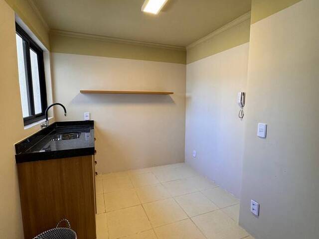 Apartamento para Venda em Goiânia - 4