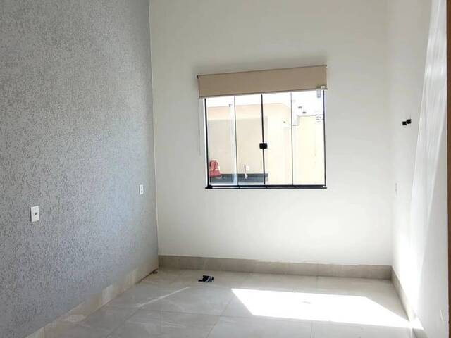 Casa para Venda em Aparecida de Goiânia - 5