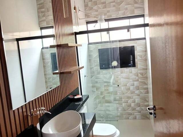 Casa para Venda em Aparecida de Goiânia - 4