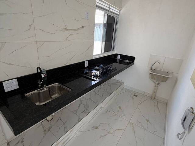 #3070 - Apartamento para Venda em Goiânia - GO