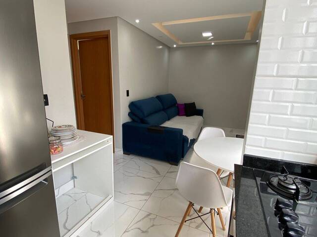 Apartamento para Venda em Aparecida de Goiânia - 2