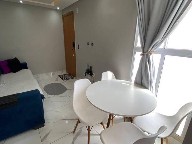 Apartamento para Venda em Aparecida de Goiânia - 4