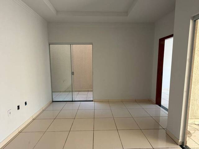 Casa para Venda em Goiânia - 4