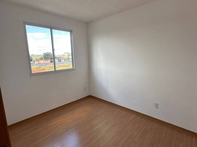 Apartamento para Venda em Goiânia - 3