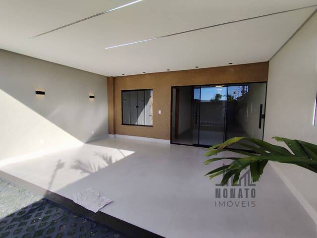 Casa para Venda em Goiânia - 3