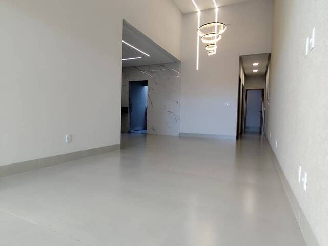 Casa para Venda em Goiânia - 4