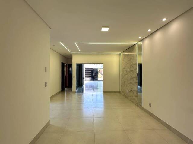 Casa para Venda em Aparecida de Goiânia - 5
