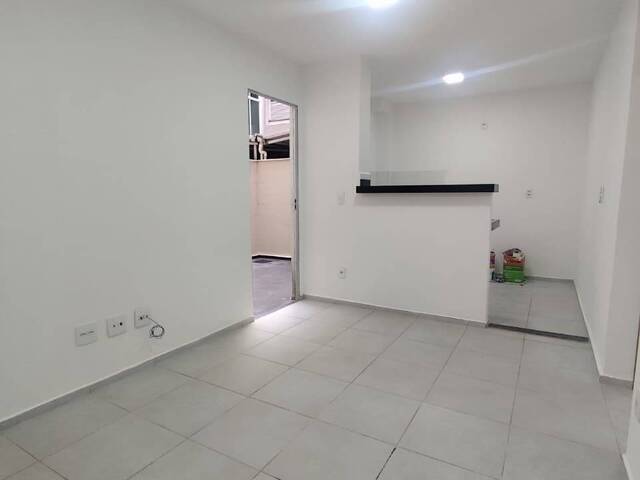 Apartamento para Venda em Goiânia - 3