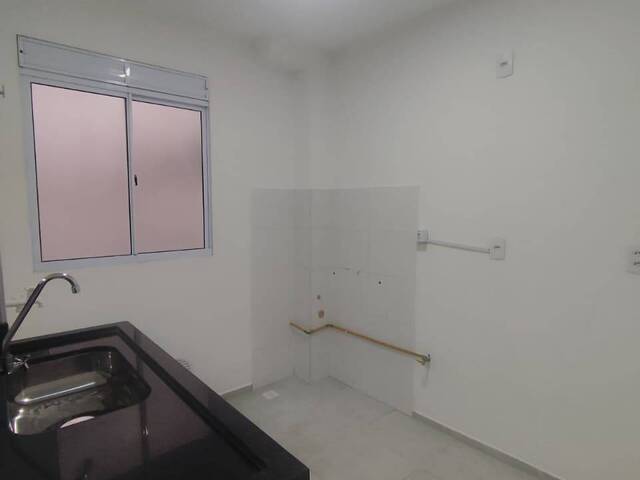 Apartamento para Venda em Goiânia - 4