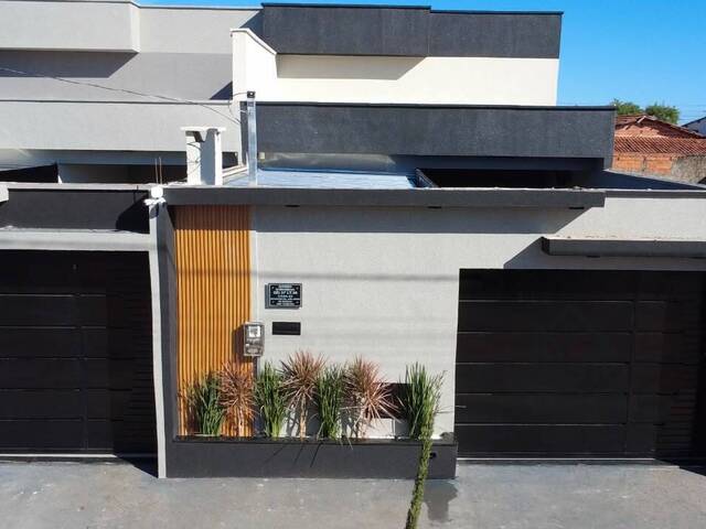 Casa para Venda em Goiânia - 3