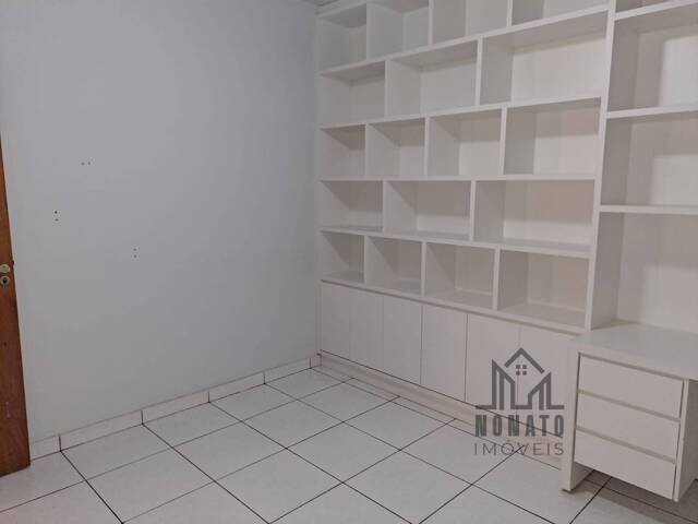 Casa para Venda em Goiânia - 3