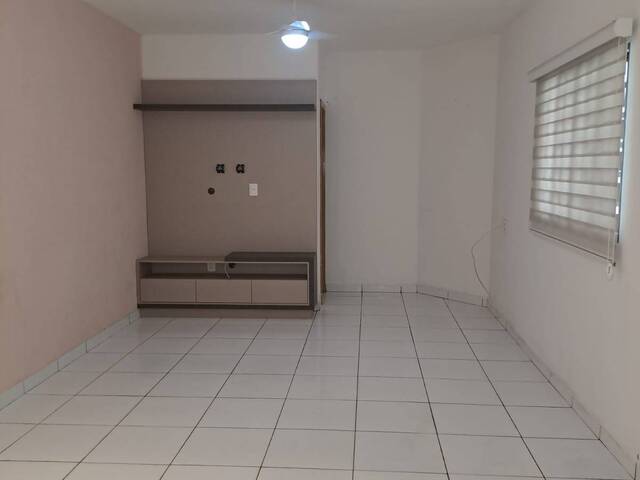 Casa para Venda em Goiânia - 4
