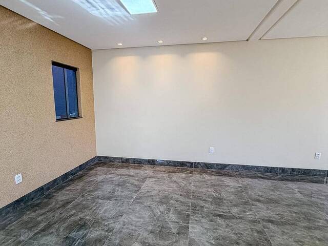 Casa para Venda em Goiânia - 5