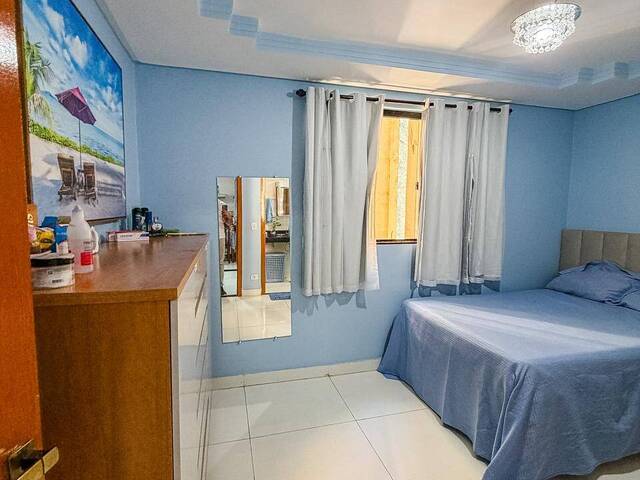 Apartamento para Venda em Goiânia - 4