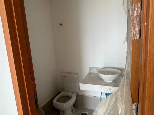 Apartamento para Venda em Goiânia - 4