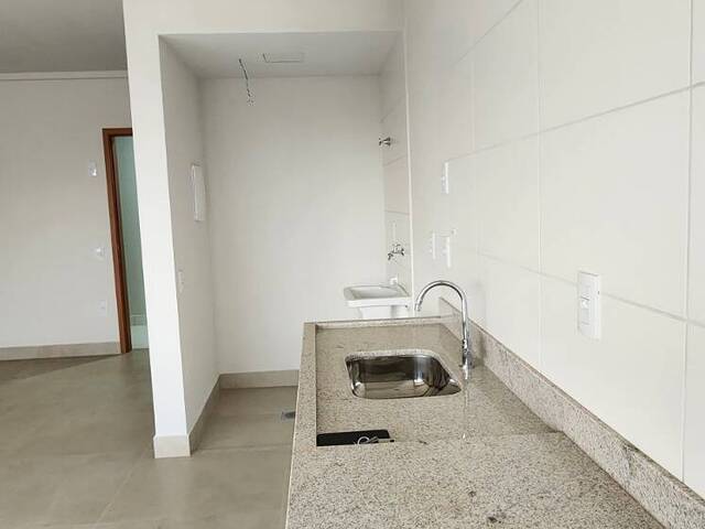 Apartamento para Venda em Goiânia - 5