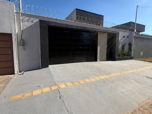 Casa para Venda em Aparecida de Goiânia - 5